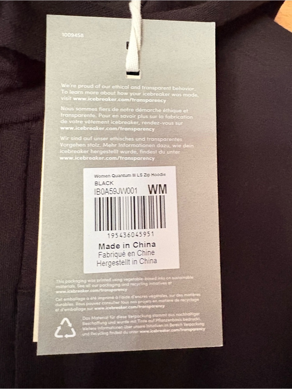Icebreaker 100% merino wool. 
Women's Black Quantum Hoodie NWT - Picture 4 of 8